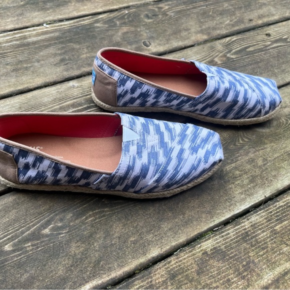 TOMs Espadrilles Classic Alpargata Size 8 Chambray and White NWOT or Box - Picture 3 of 9